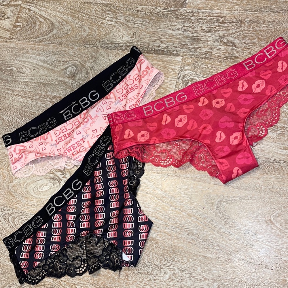 BCBGENERATION 3 PACK PANTIES